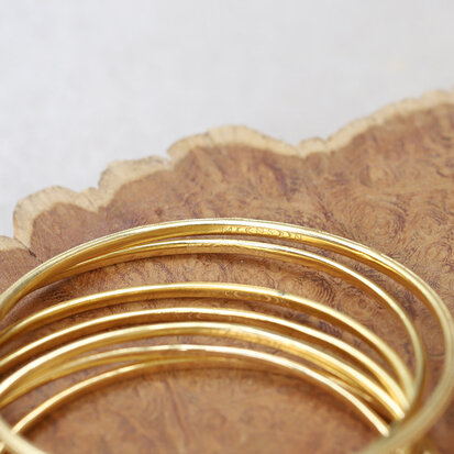 Lotus bangle 18K goldplated / maansteen